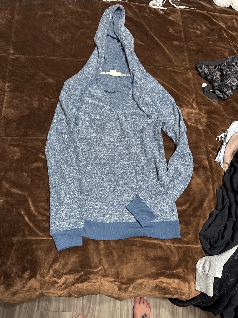 Woman’s size medium Roxy Blue Heathered Knit Hoodie